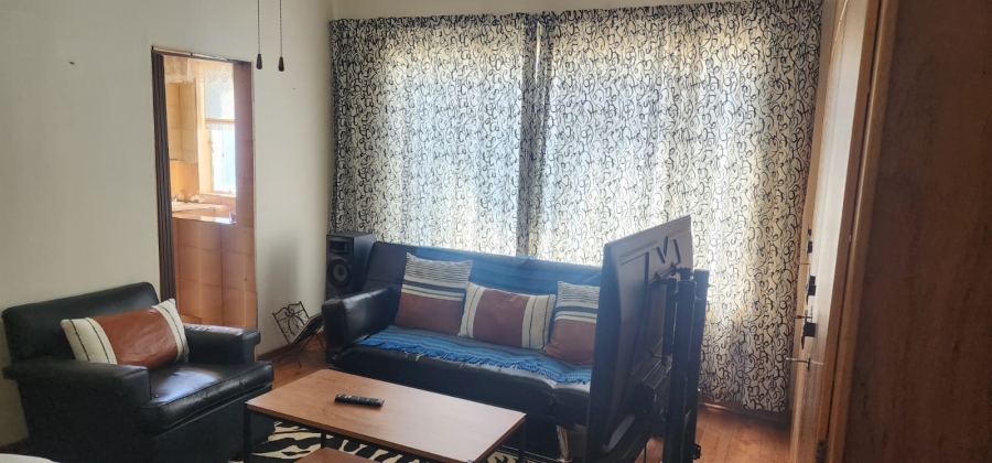5 Bedroom Property for Sale in Heilbron Free State